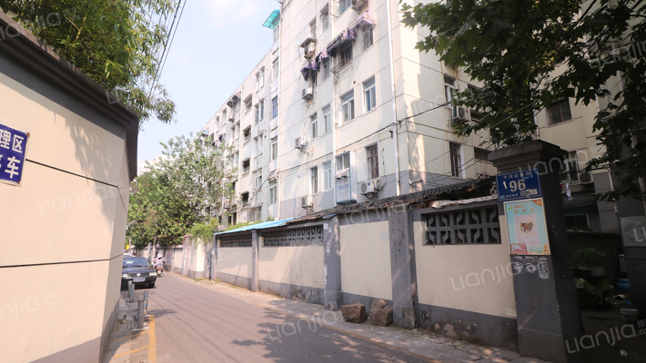 干河沿前街外景图