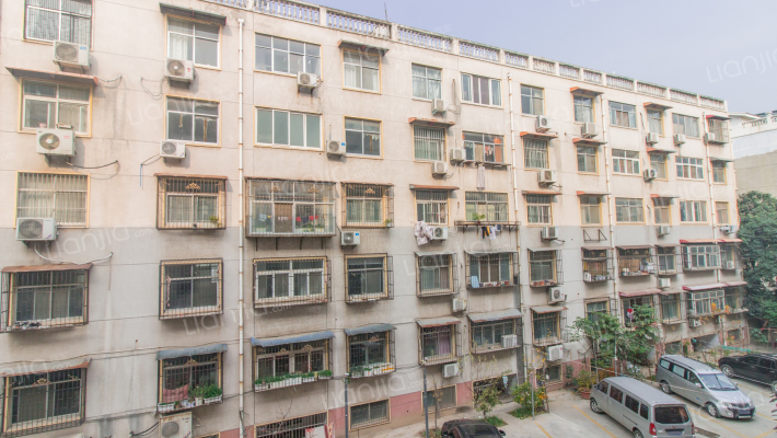 塔湾村第八小组第一小区外景图