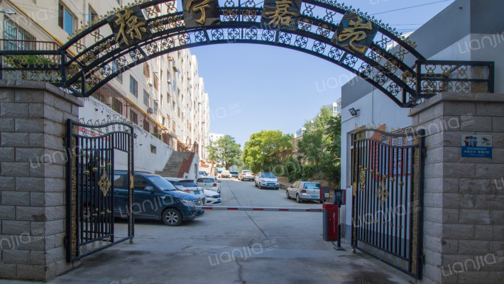 葆宁嘉苑外景图