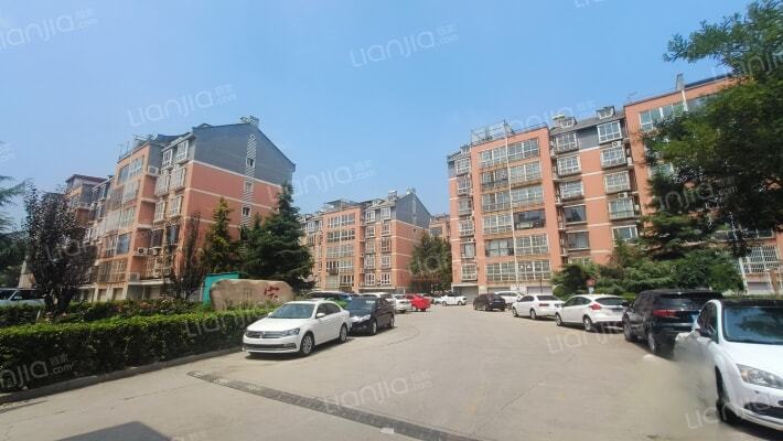 后百家小区外景图