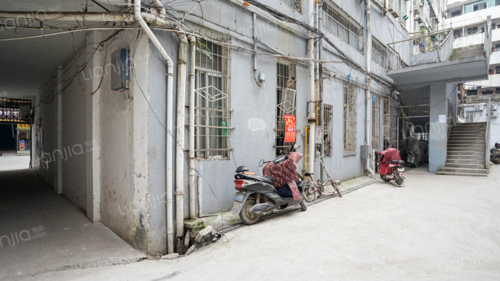 建设街65号外景图