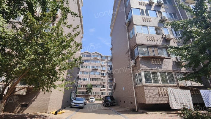 华夏家园B区外景图