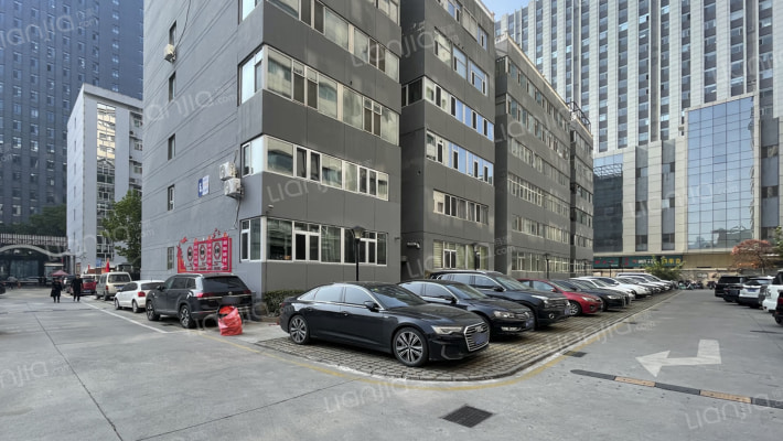 方大领地外景图