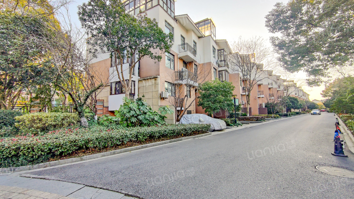 逾桥西路78号外景图