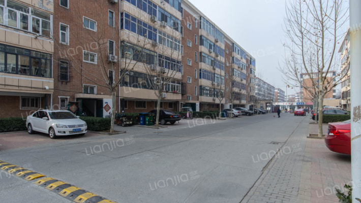 广厦南里西区外景图