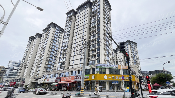 东方世贸彩虹湾外景图