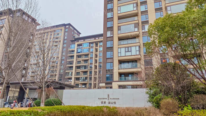 恒顺澜山悦外景图