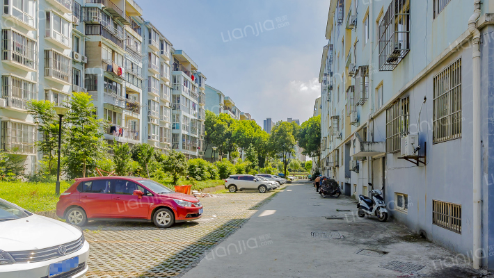 南京碧水家園房價怎麼樣碧水家園房源戶型圖小區車位交通地址詳情分析