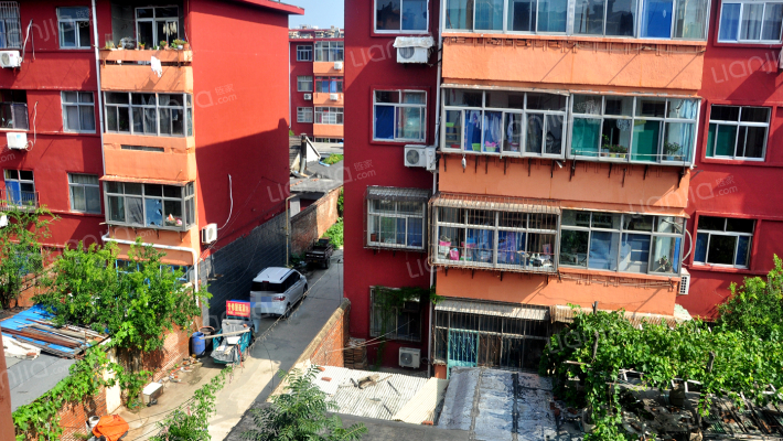 西关街办宿舍外景图