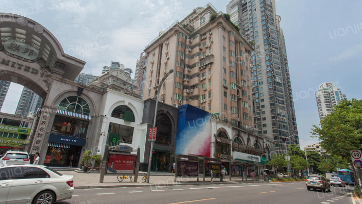 联邦广场小区外景图