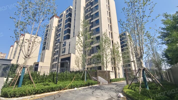 万科城望云起四季外景图