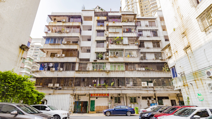 自来水公司宿舍外景图