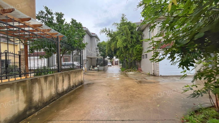 紫藤花苑外景图