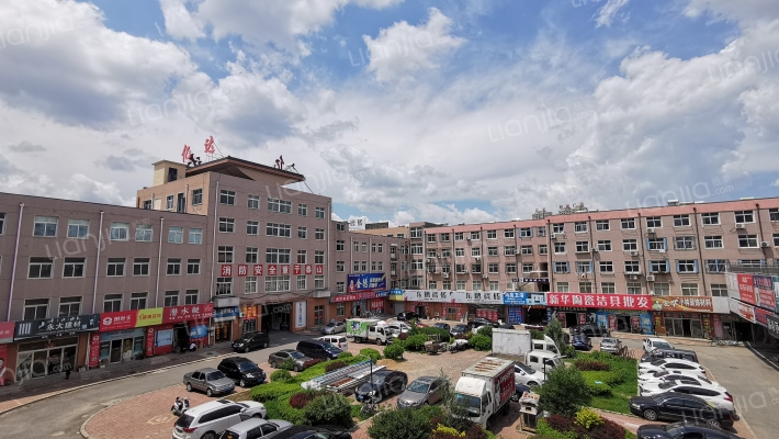 亿达小区外景图