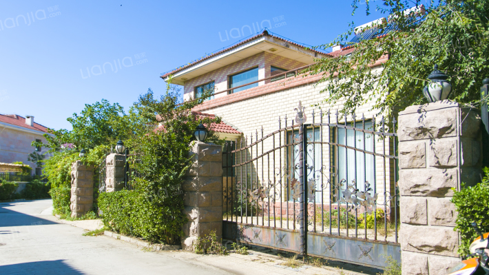 都市芳园嘉湖园外景图