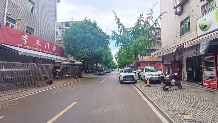 汇兴路121号外景图