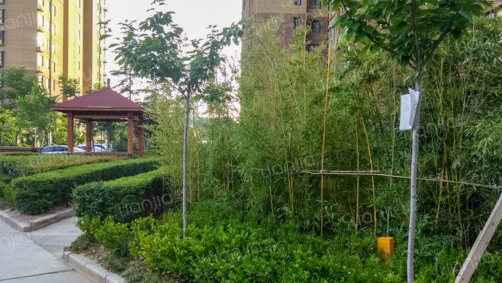 半岛美居外景图