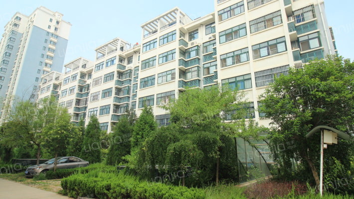 东方春天外景图