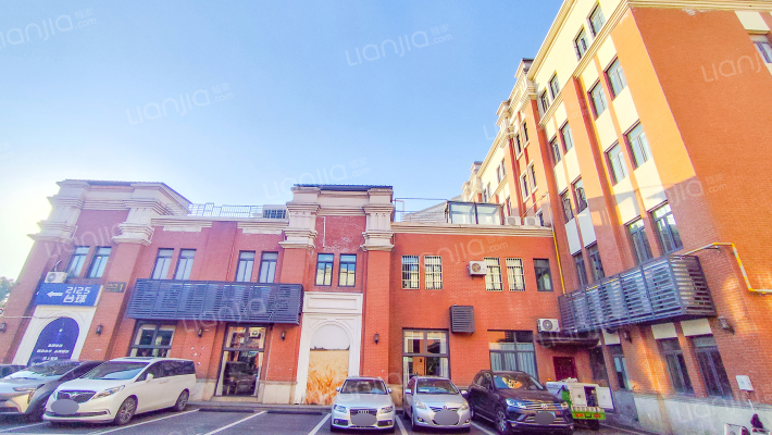 汇金广场外景图