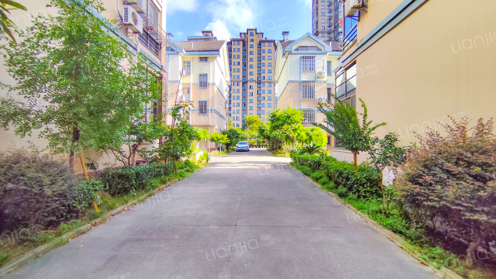 赞山景苑一区外景图