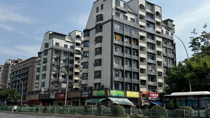 建发花园外景图