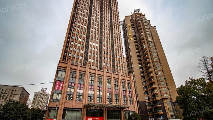 东谷银座外景图