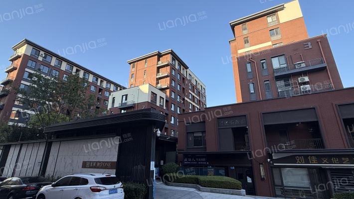 龙湖唐宁ONE外景图