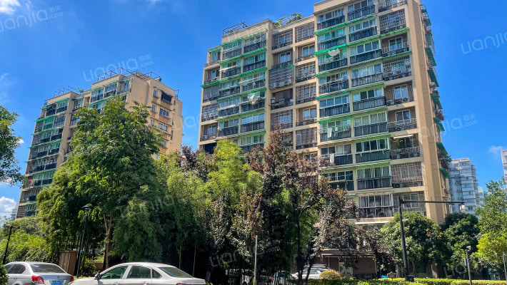 景洲公寓外景图