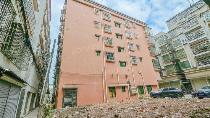 朝霞巷5号外景图