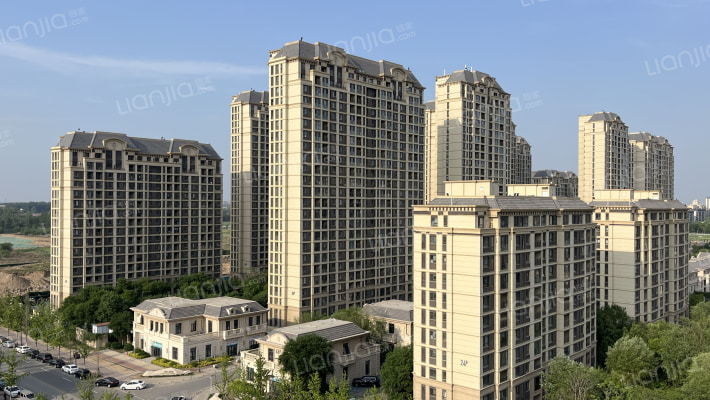 永定河孔雀城普罗旺斯花园外景图