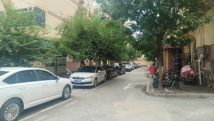 人民西路5号院外景图