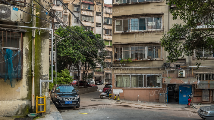 白下小区外景图