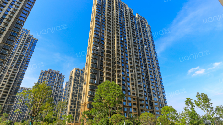 万达文化旅游城M2区外景图