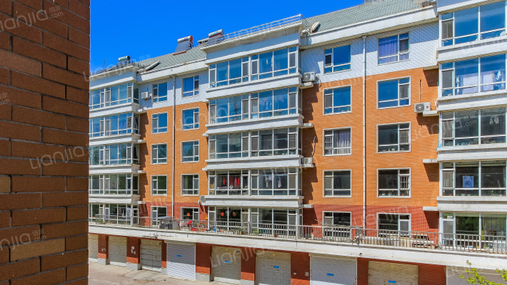 财苑家园外景图