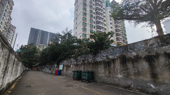 琼隆花园外景图