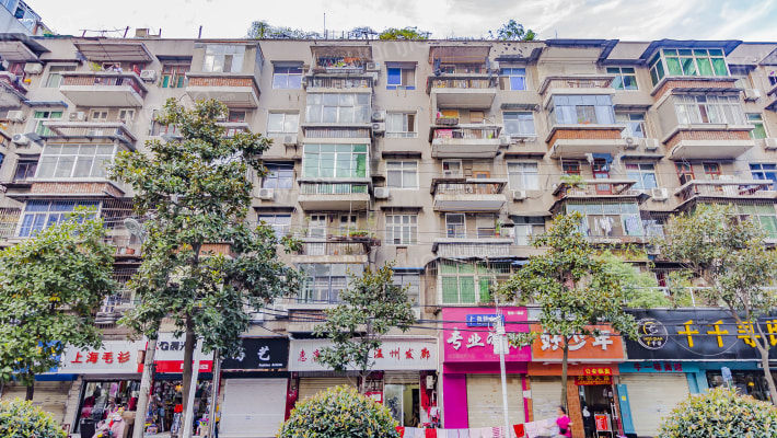 中轻宿舍外景图