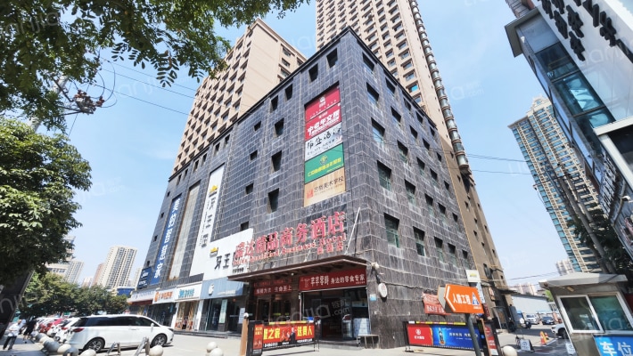 民城国际公寓外景图