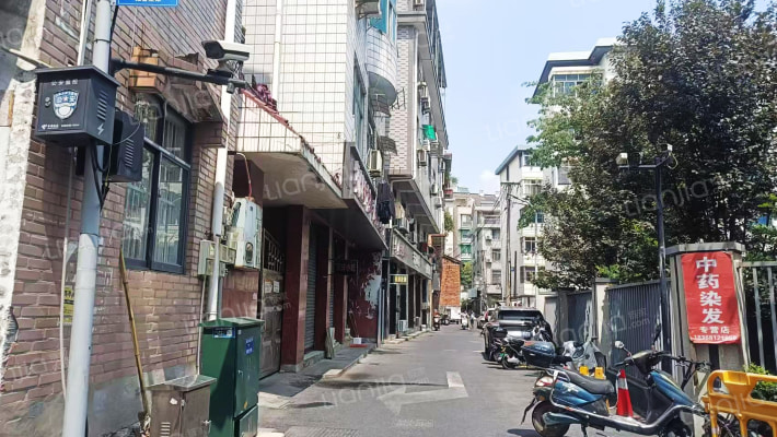 畔湖路101号外景图