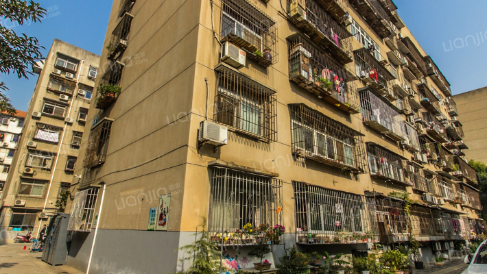 陈候巷职业技术学院家属院外景图