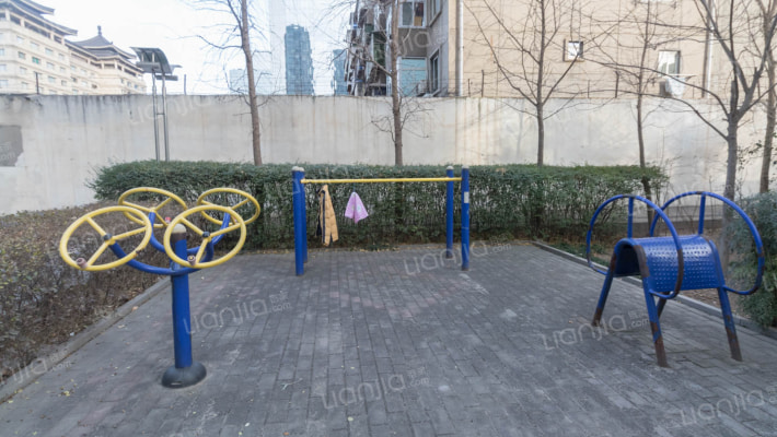 交通新苑外景图