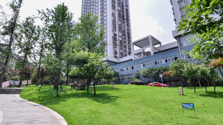 人和花园A区外景图