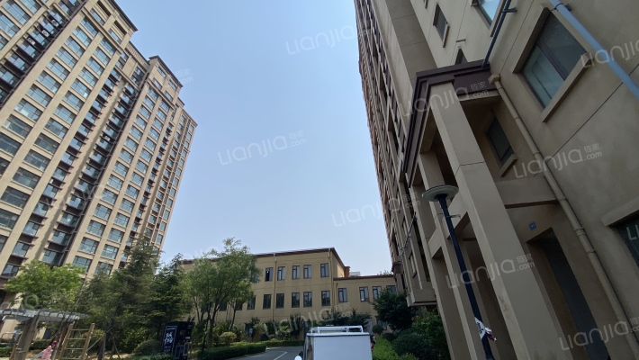 书香佳苑外景图