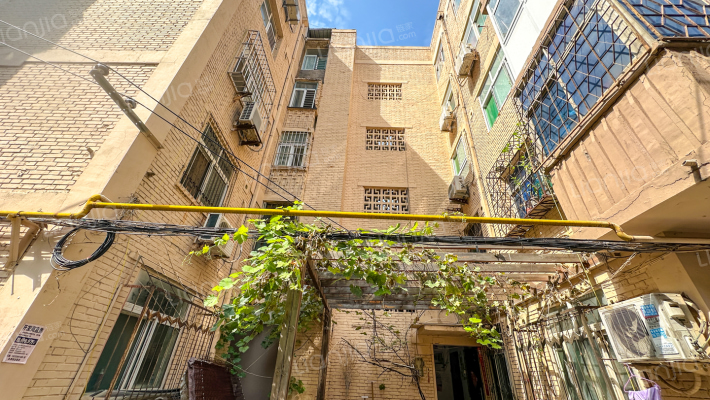 滏河大街49号楼外景图