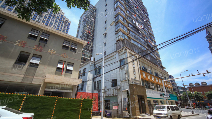 莲塘中大道258号外景图