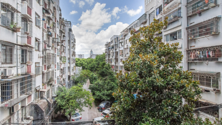 水仓小区外景图