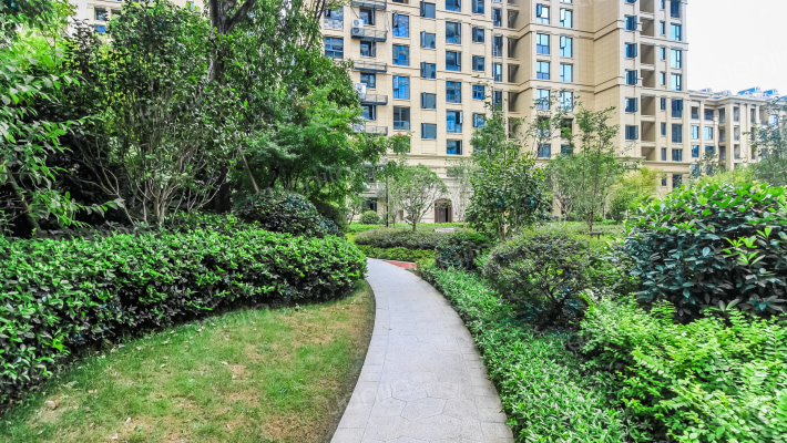 中梁首府外景图