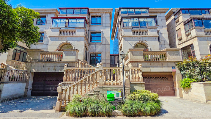 茗品别墅外景图