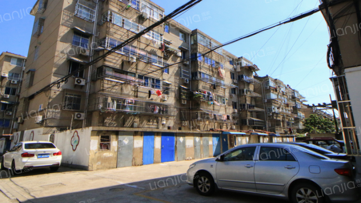 海南新村外景图