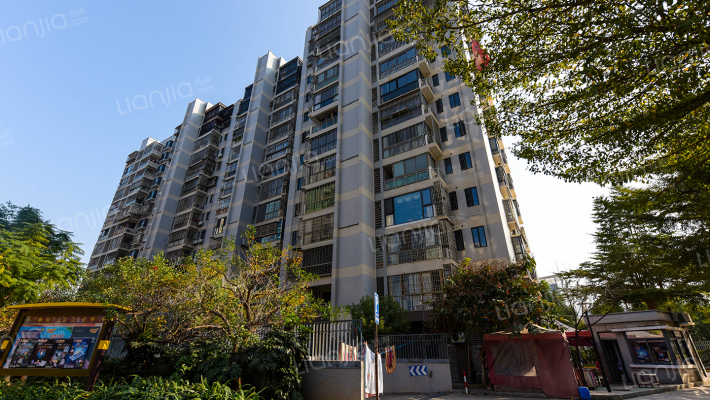 岭下小区外景图