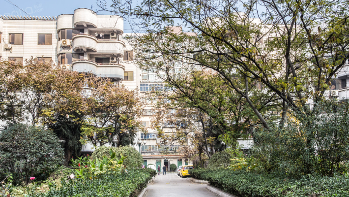 大象出版社家属院外景图